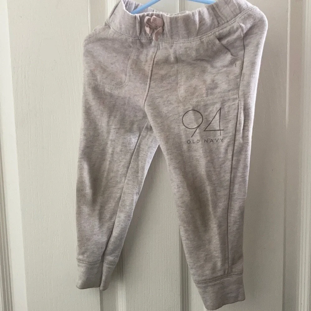 Children’s old navy joggers 2t